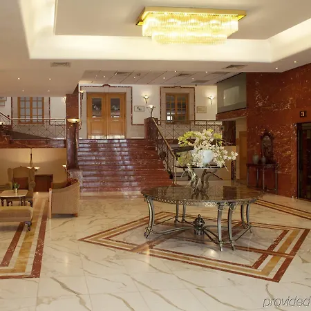 Center Hotell