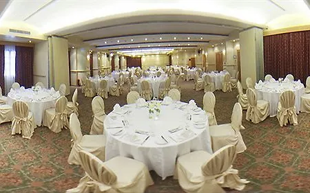 Center 4* Nicosia