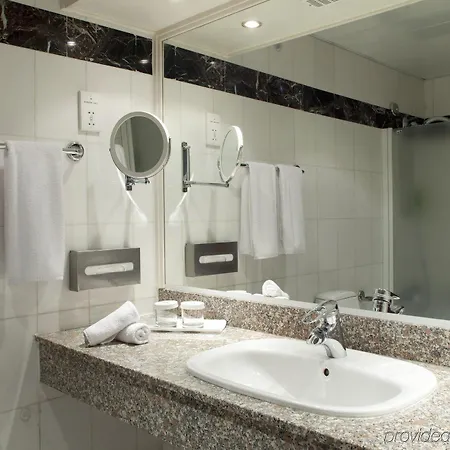 Center 4* Nicosia