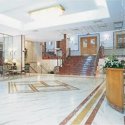 Center Hotel