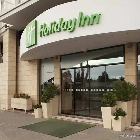 Center Hotel